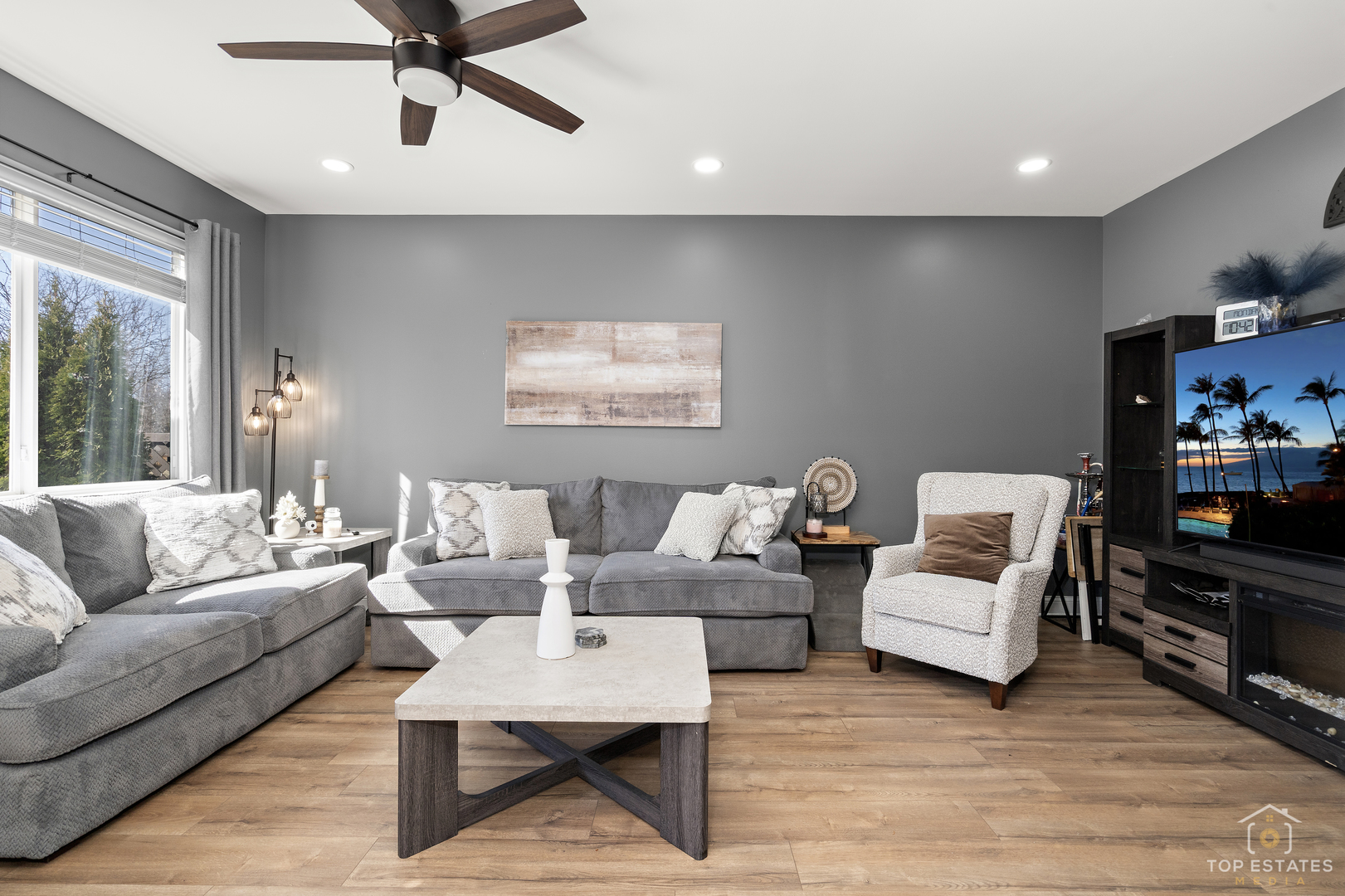 25267 Trelliage Avenue, Plainfield, IL 60585