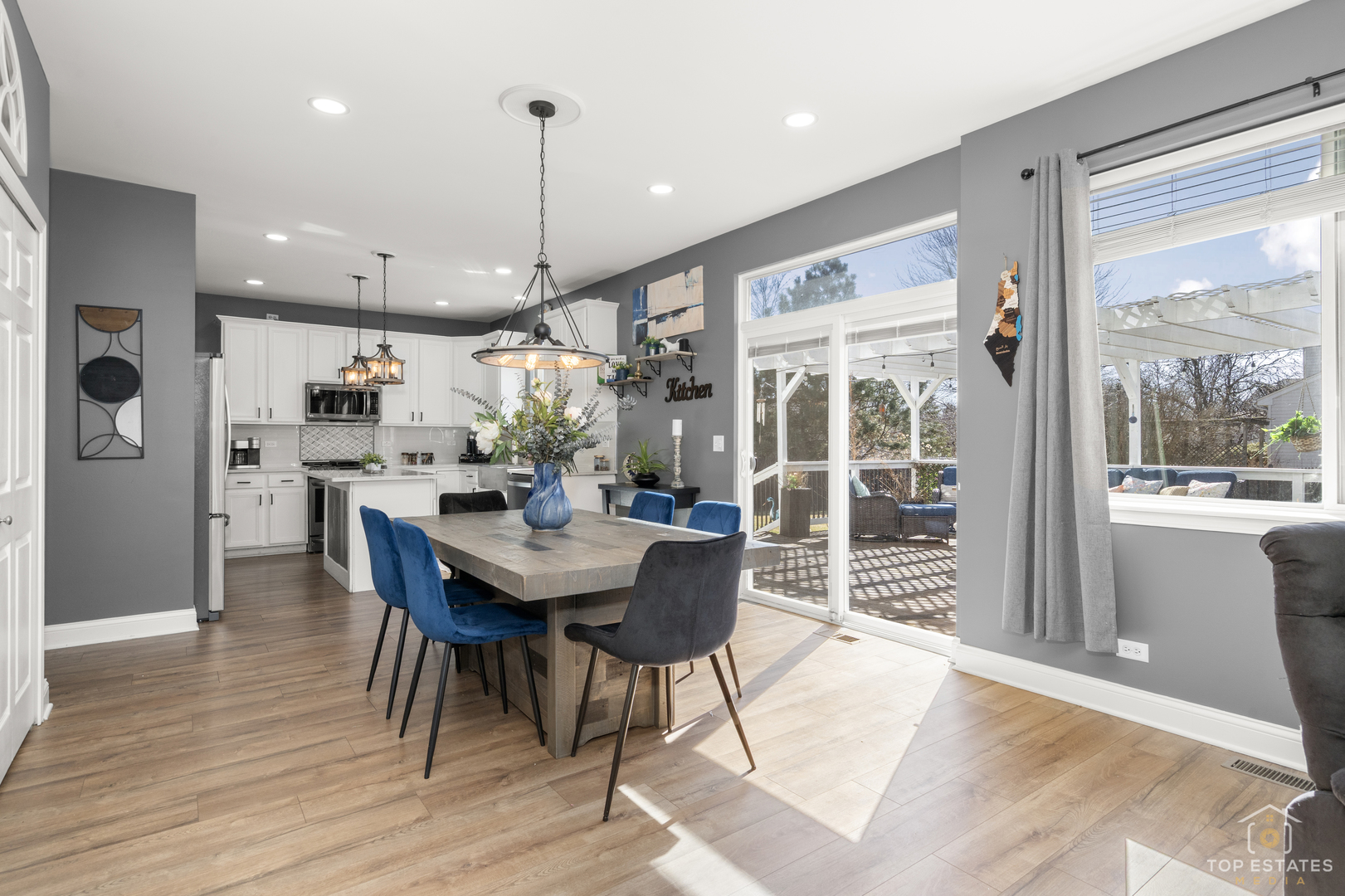 25267 Trelliage Avenue, Plainfield, IL 60585