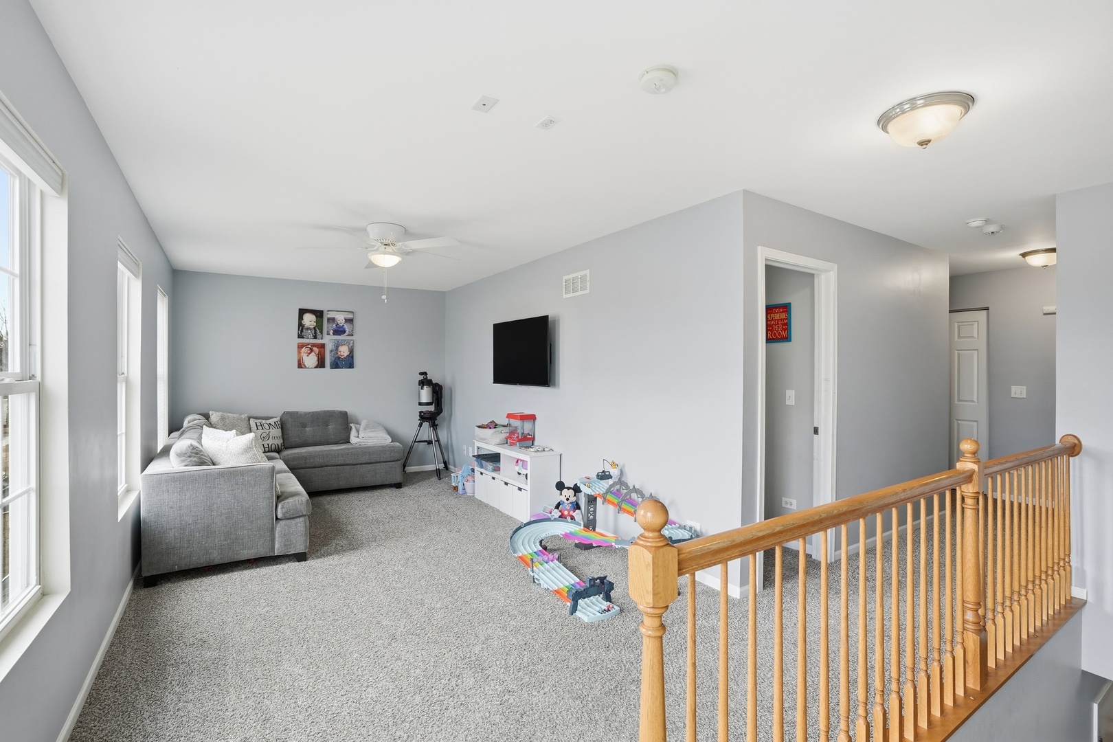 1111 Canyon View Lane, Joliet, IL 60432