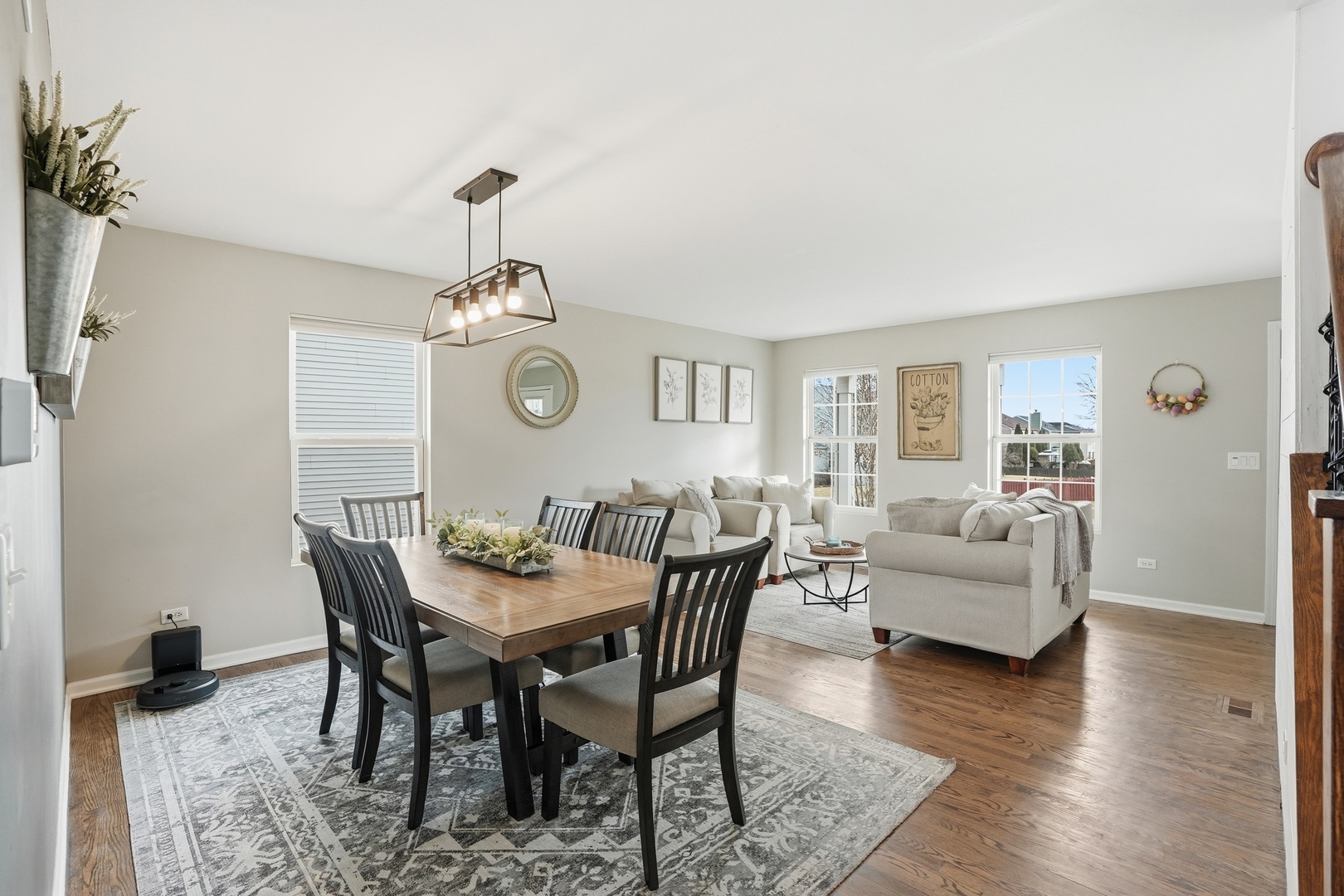 1111 Canyon View Lane, Joliet, IL 60432