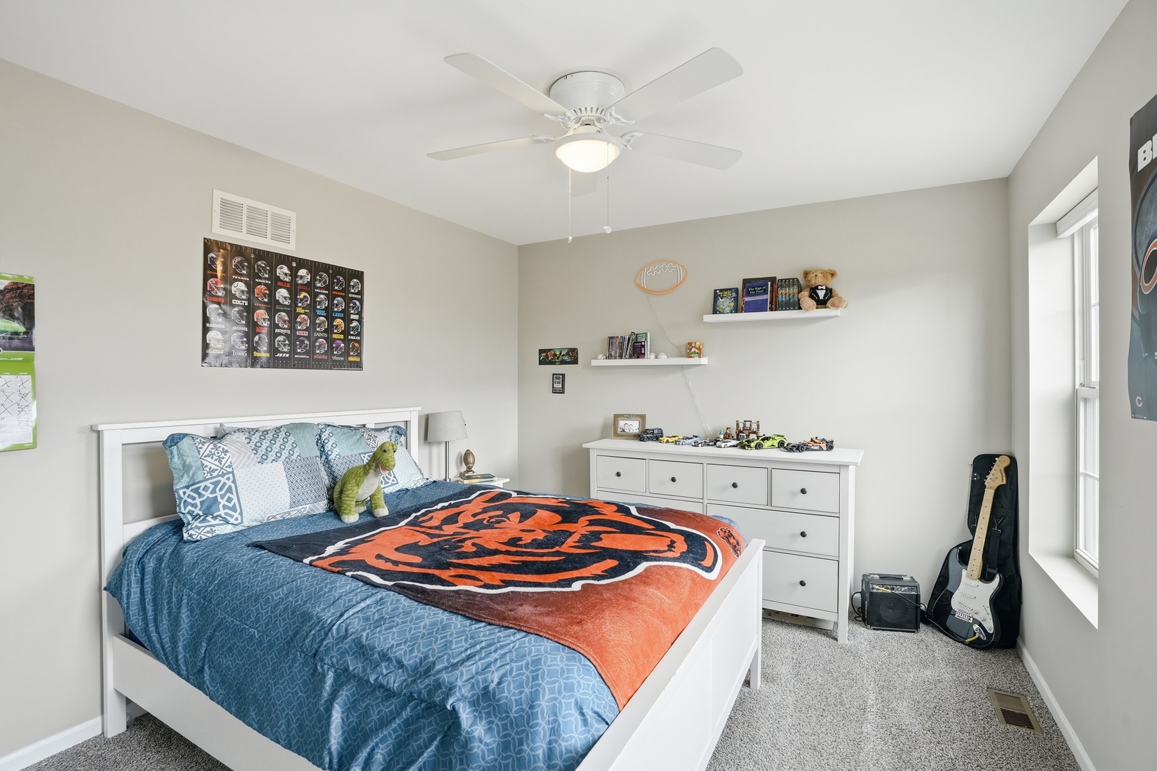 1111 Canyon View Lane, Joliet, IL 60432