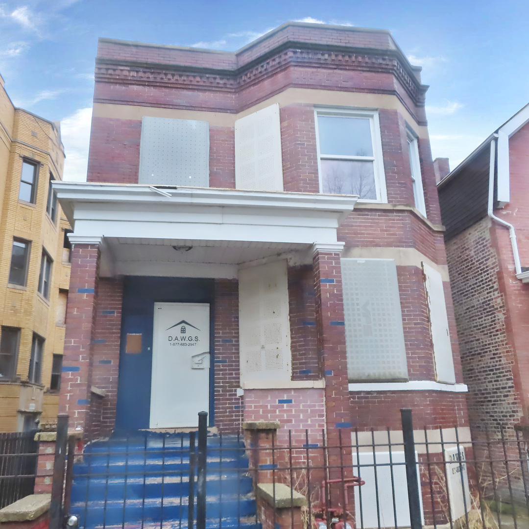 5607 S Emerald Avenue, Chicago, IL 60621