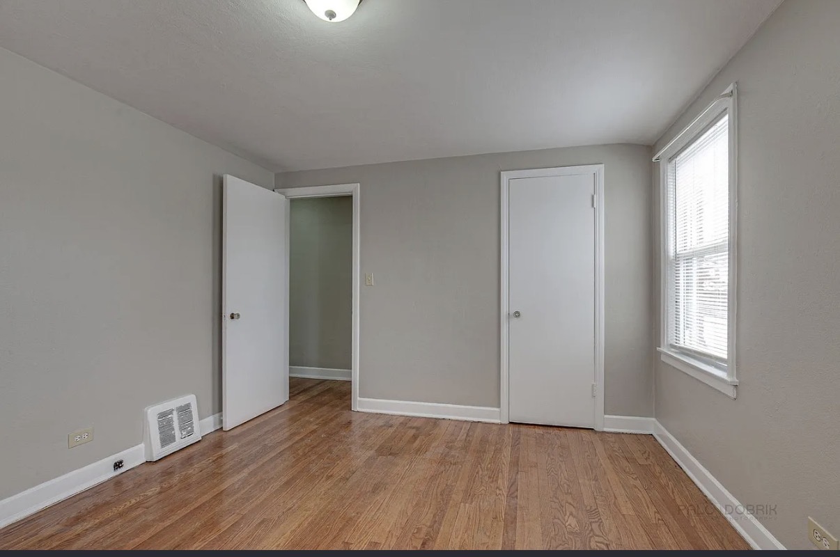 617 Waukegan Road, Deerfield, IL 60015