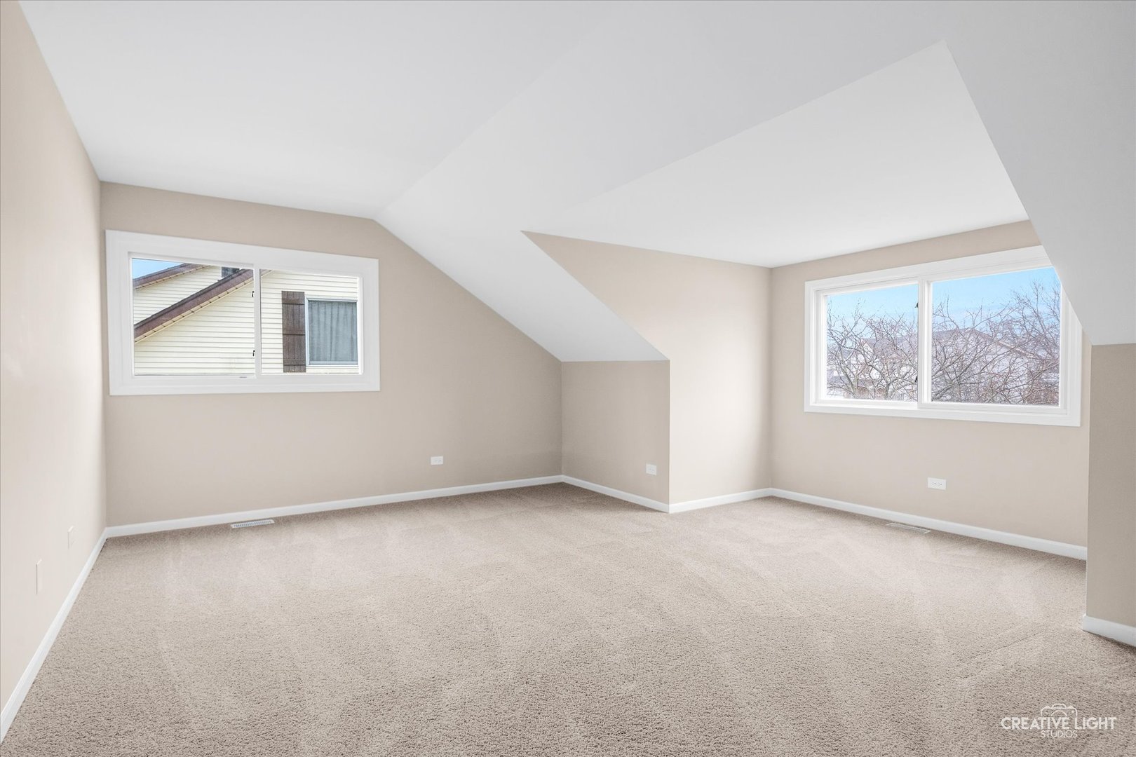 162 N Canyon Drive, Bolingbrook, IL 60490