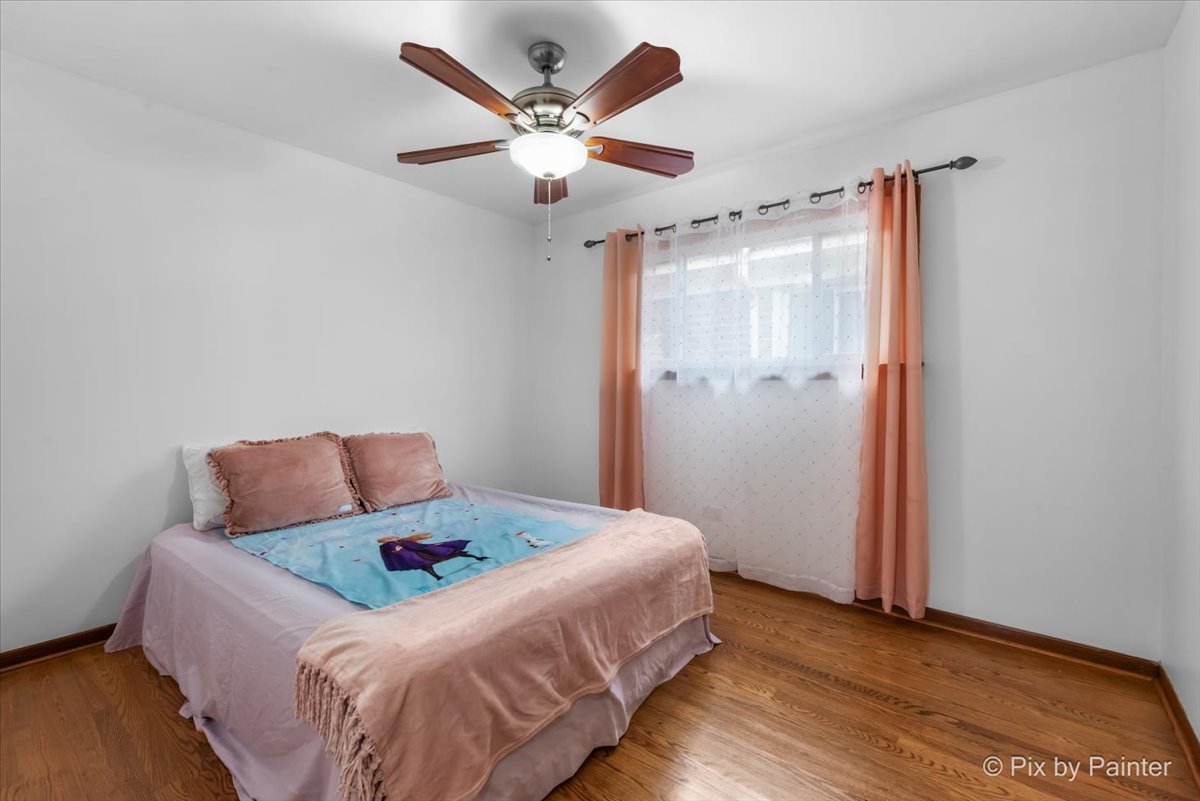 10316 S Green Bay Avenue, Chicago, IL 60617