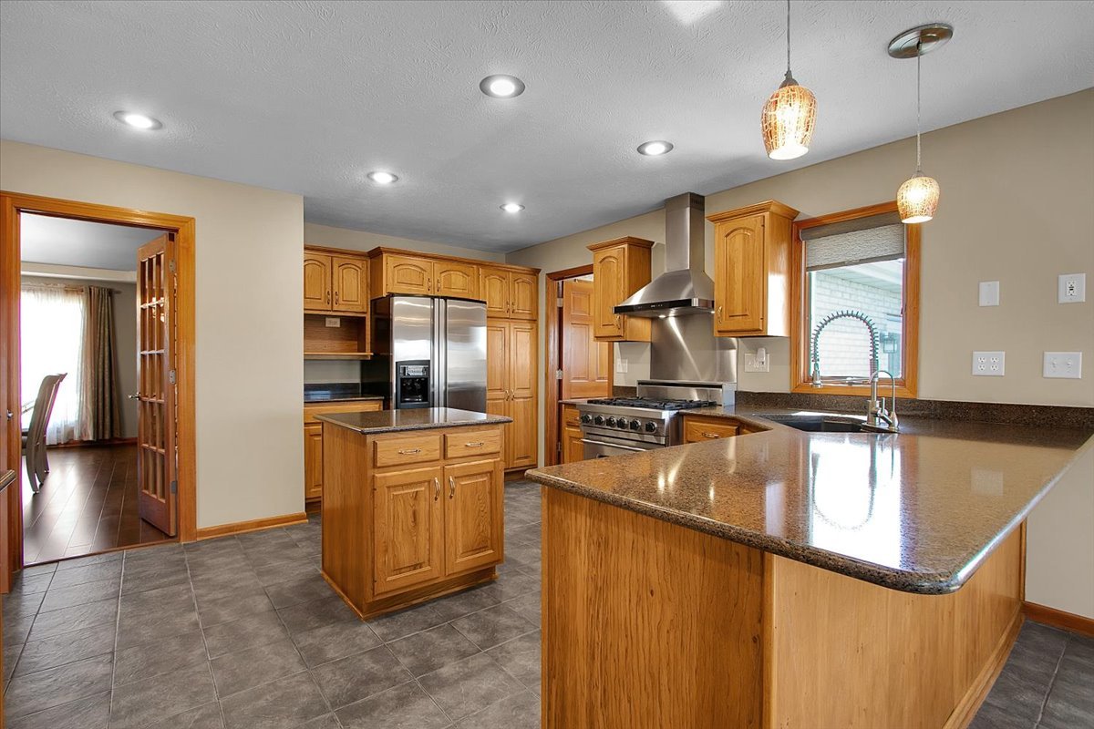 24016 S Countryside Drive, Minooka, IL 60447