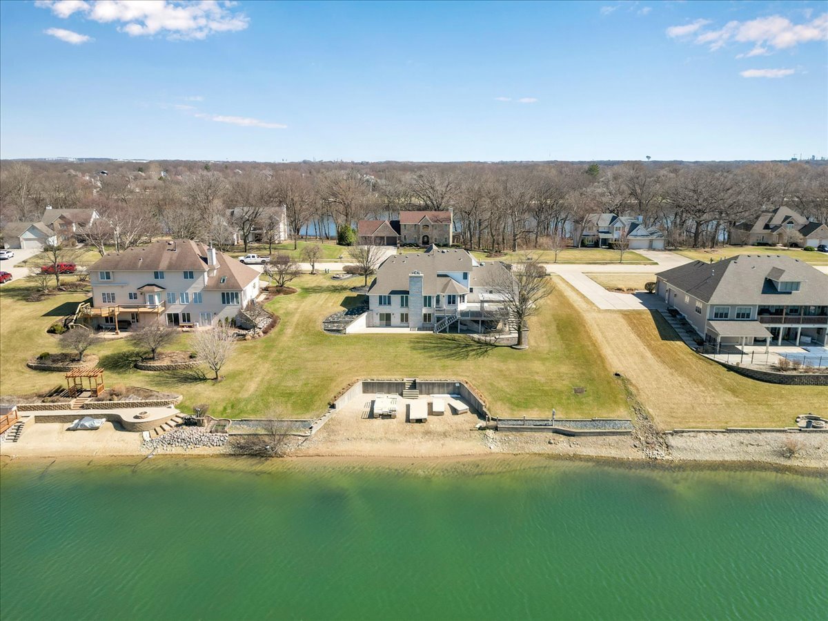 24016 S Countryside Drive, Minooka, IL 60447