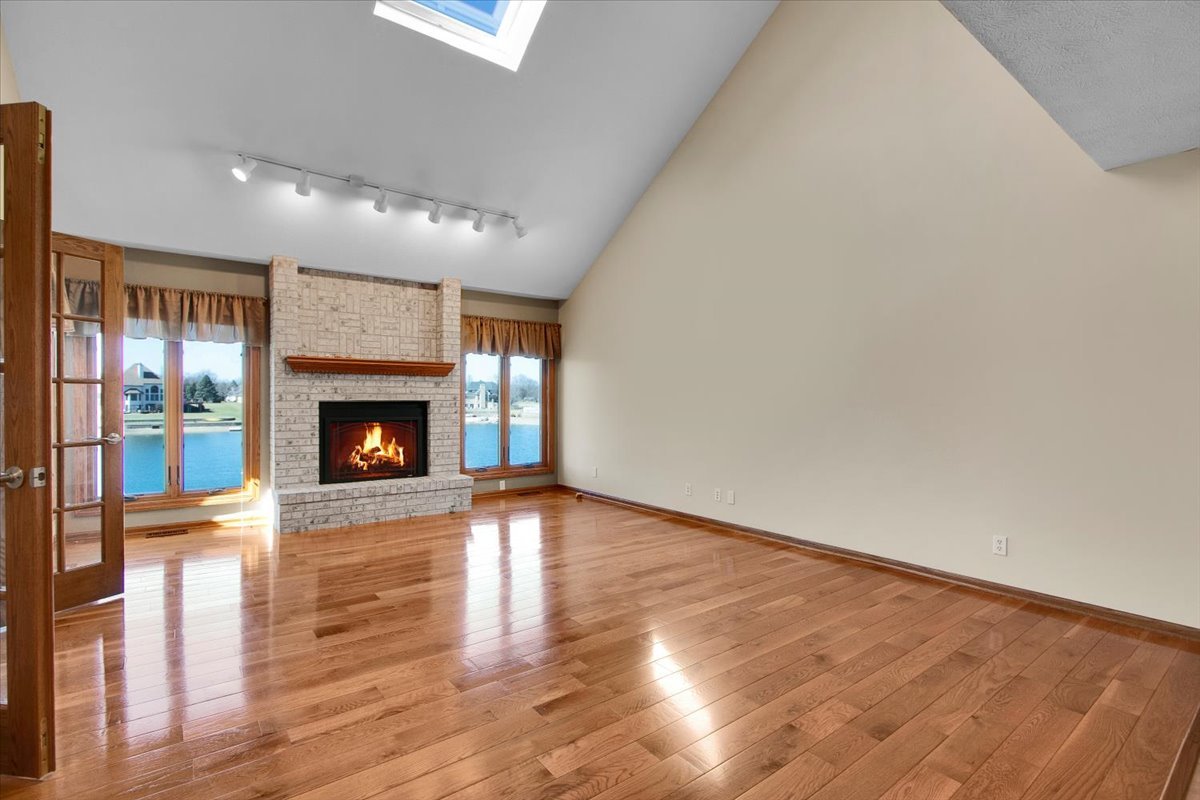 24016 S Countryside Drive, Minooka, IL 60447