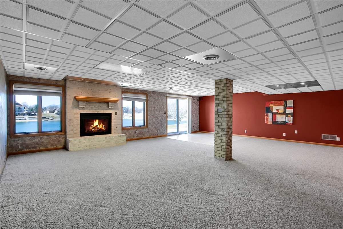 24016 S Countryside Drive, Minooka, IL 60447