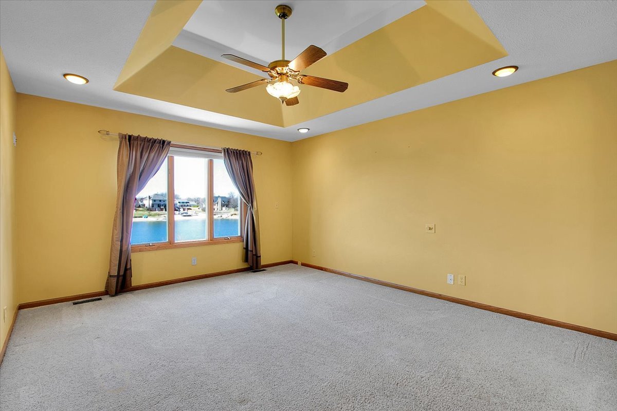 24016 S Countryside Drive, Minooka, IL 60447