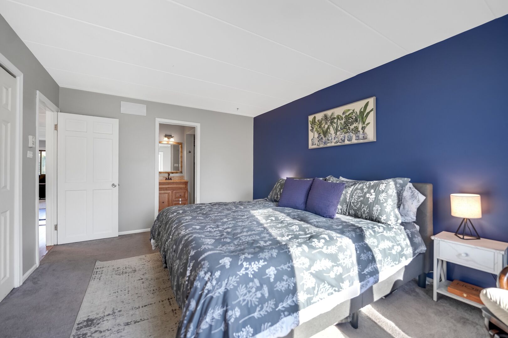 10411 S Komensky Avenue #101B, Oak Lawn, IL 60453