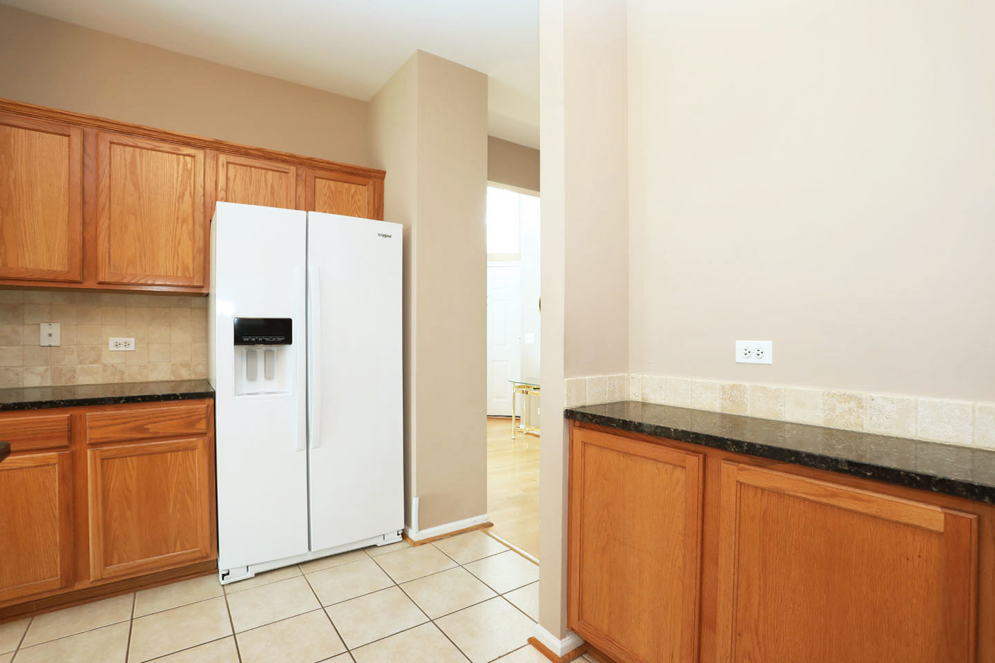 301 BAY Drive, Itasca, IL 60143