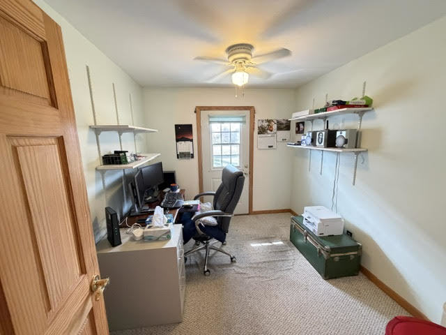 111 Cedar Circle, Streamwood, IL 60107