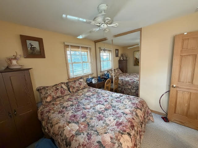 111 Cedar Circle, Streamwood, IL 60107