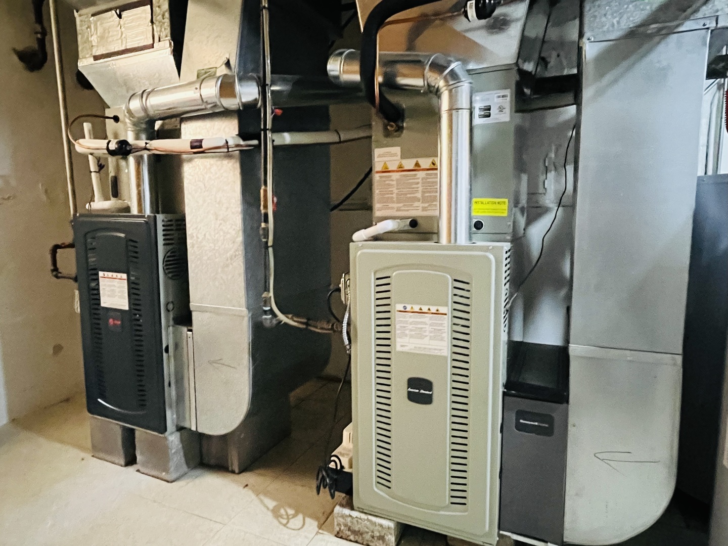 5504 W SUNNYSIDE Avenue #2, Chicago, IL 60630