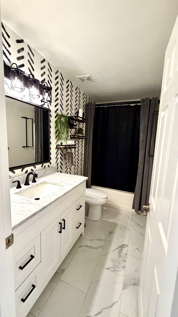 4099 Biltmore Chase, Rockford, IL 61109