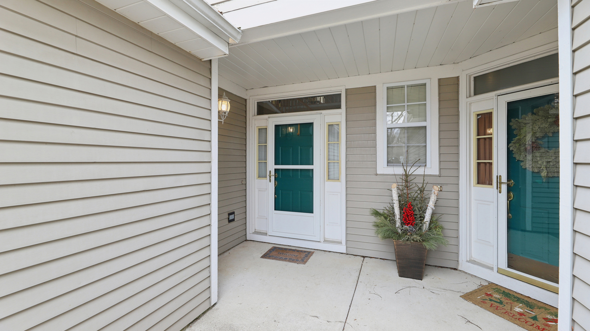 628 King Court #628, East Dundee, IL 60118