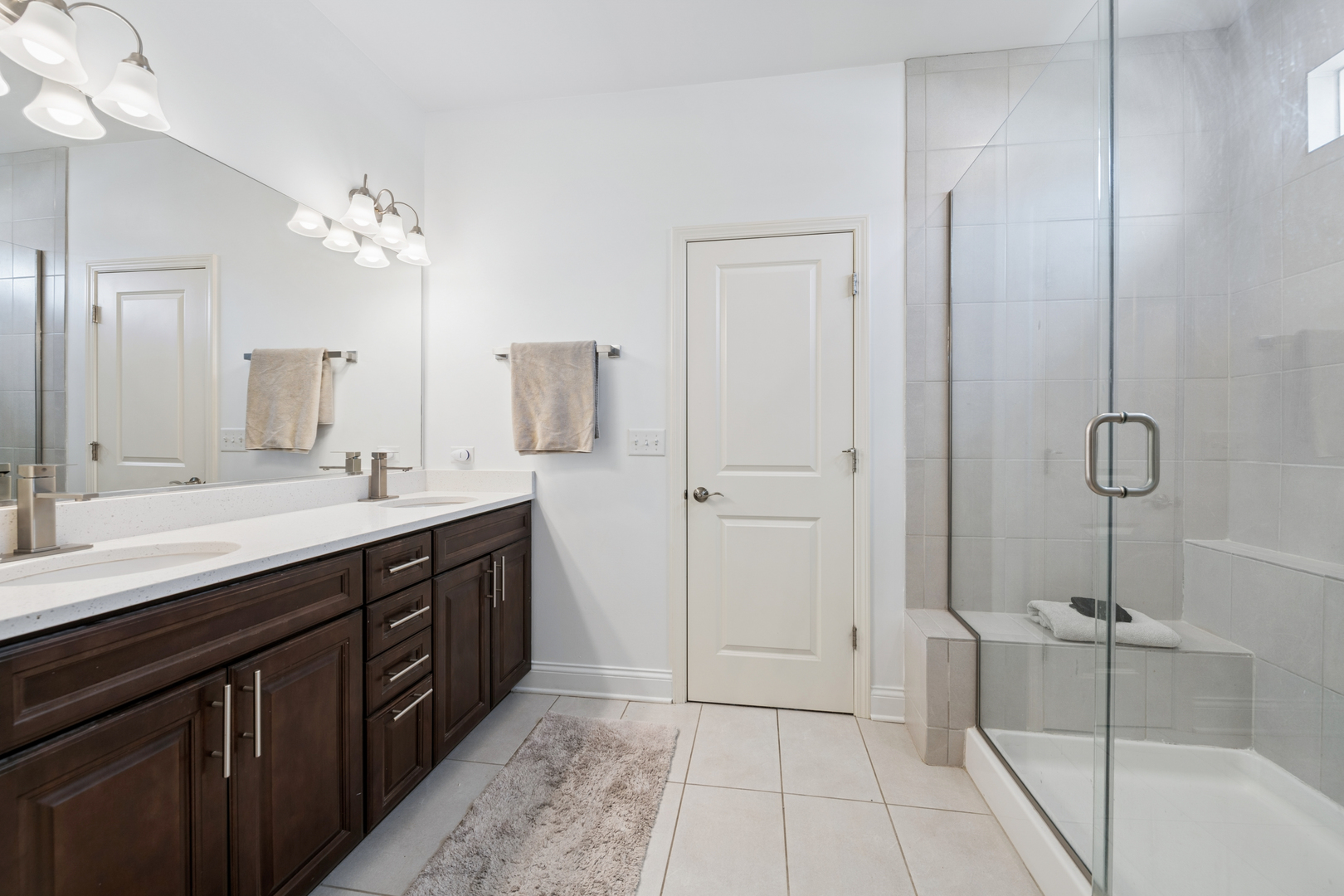 807 Back Bay Court, Minooka, IL 60447