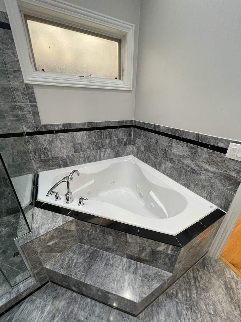 1532 N Campbell Avenue #3, Chicago, IL 60622