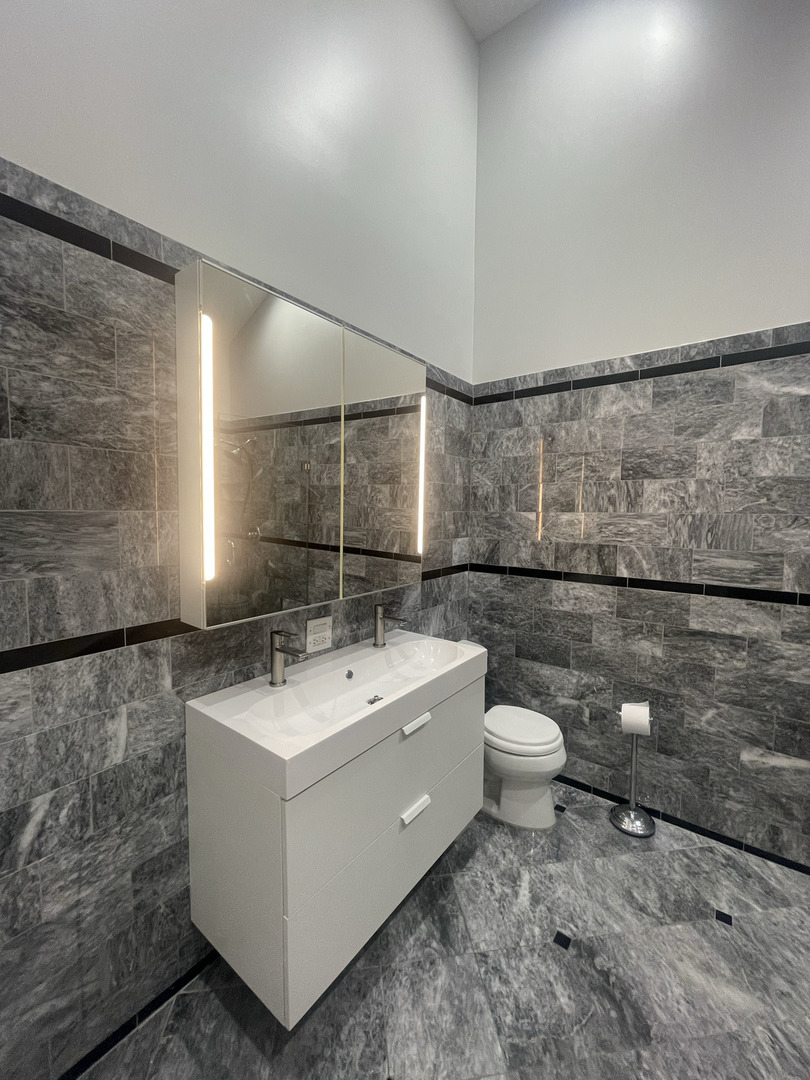 1532 N Campbell Avenue #3, Chicago, IL 60622