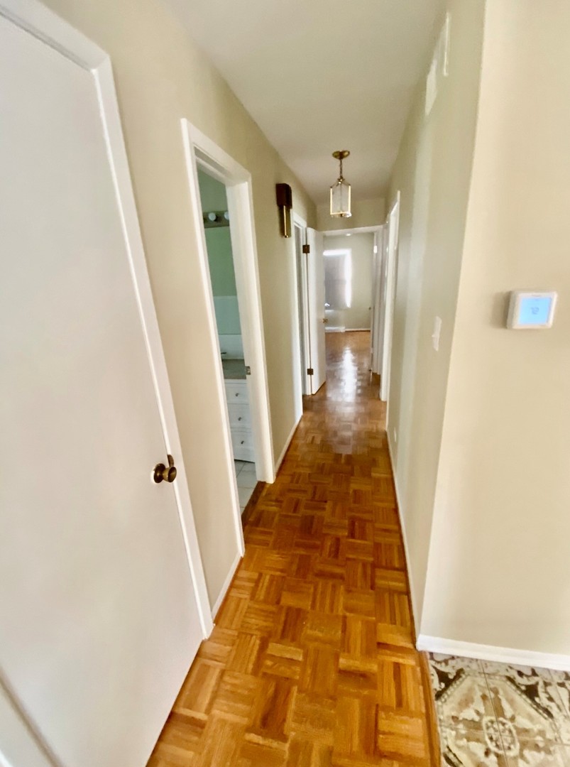 1119 Crest Lane, Western Springs, IL 60558