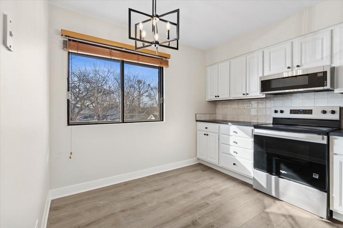 450 N Main Street #S208A, Wauconda, IL 60084