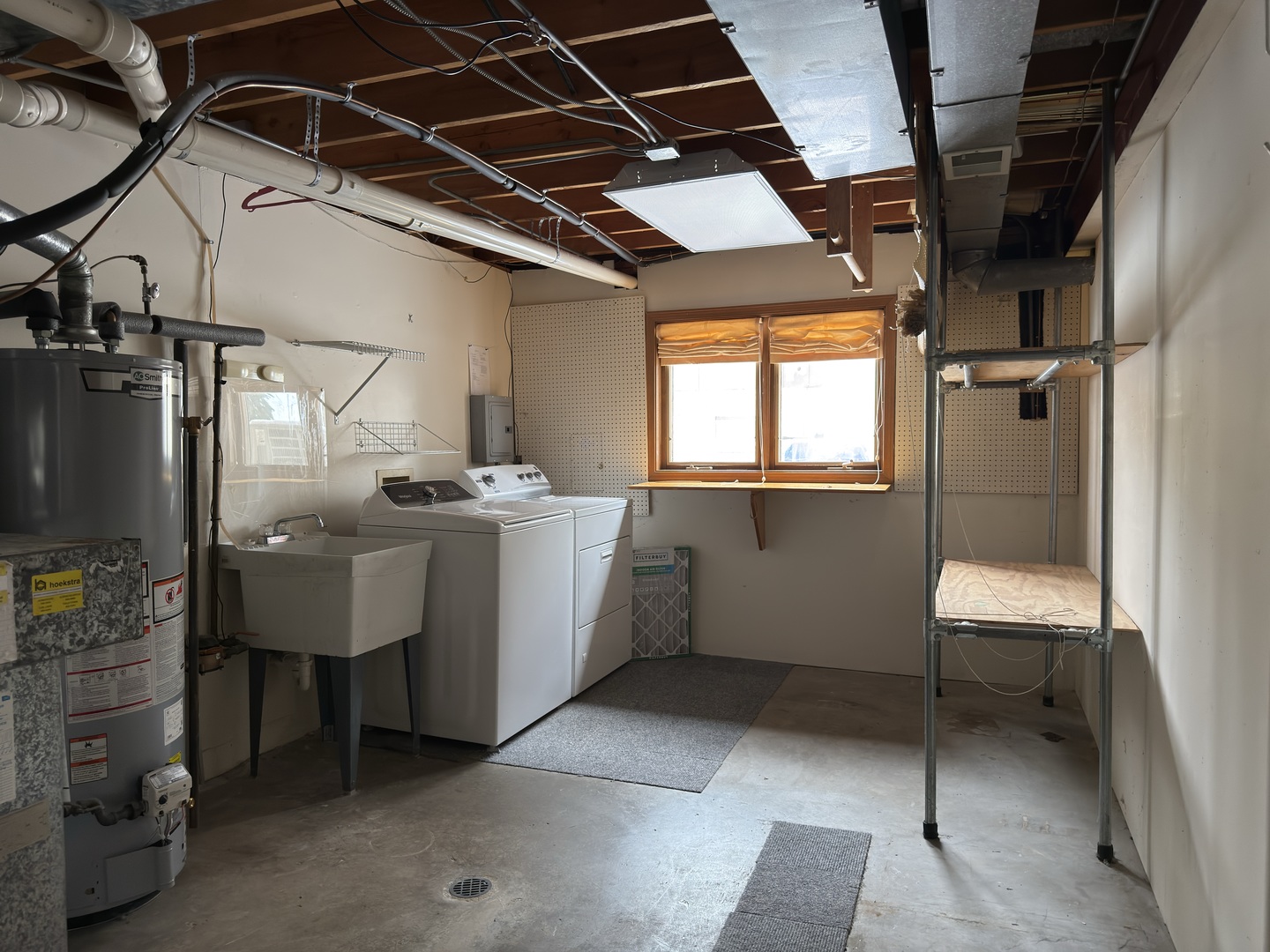 7700 Apple Tree Lane, Willowbrook, IL 60527