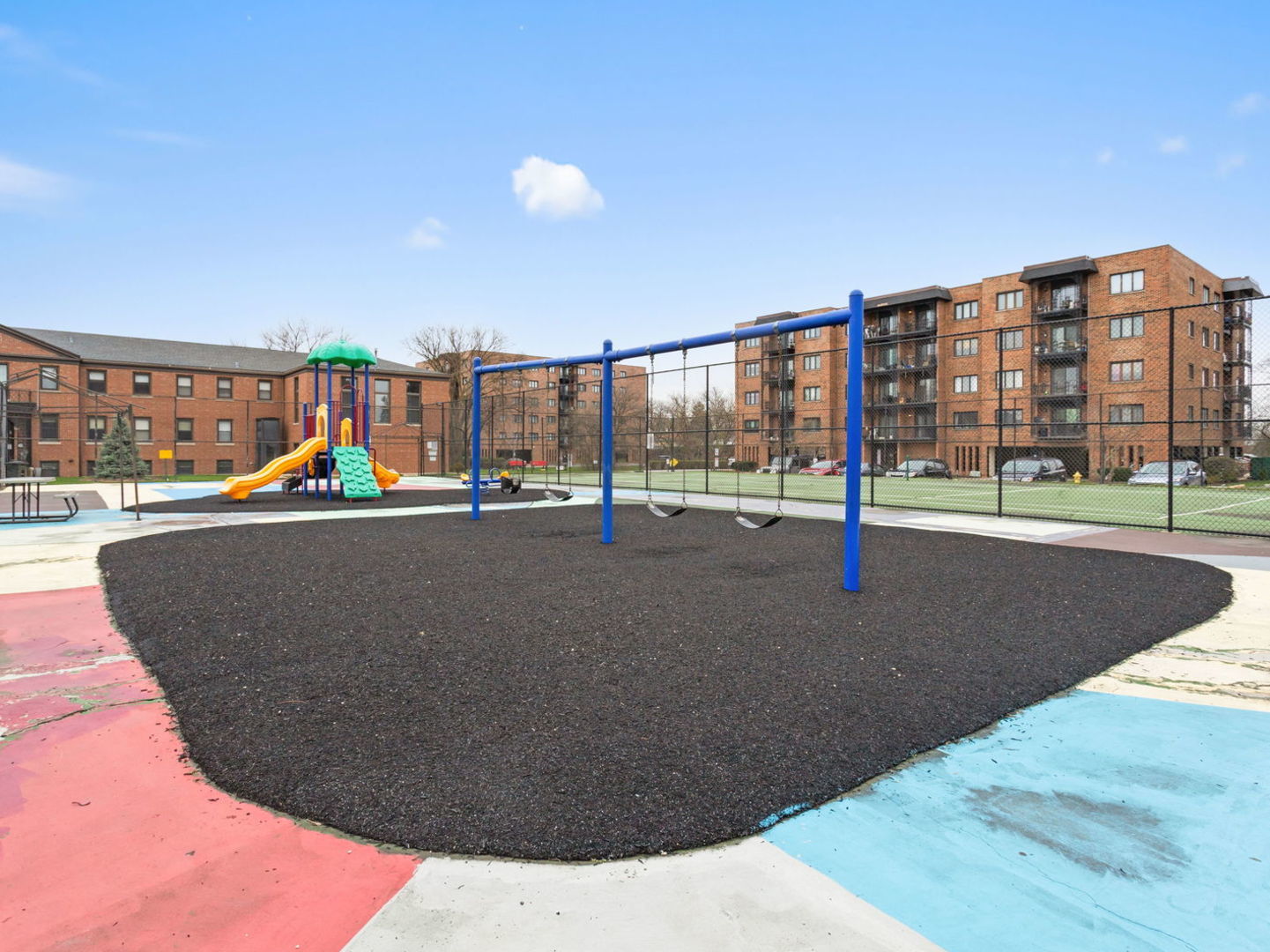 9332 Landings Lane #203D, Des Plaines, IL 60016