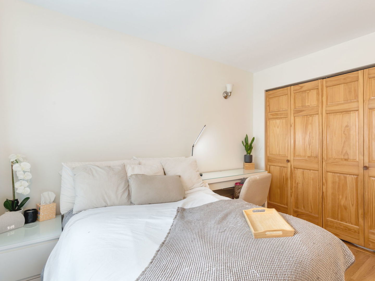 9332 Landings Lane #203D, Des Plaines, IL 60016