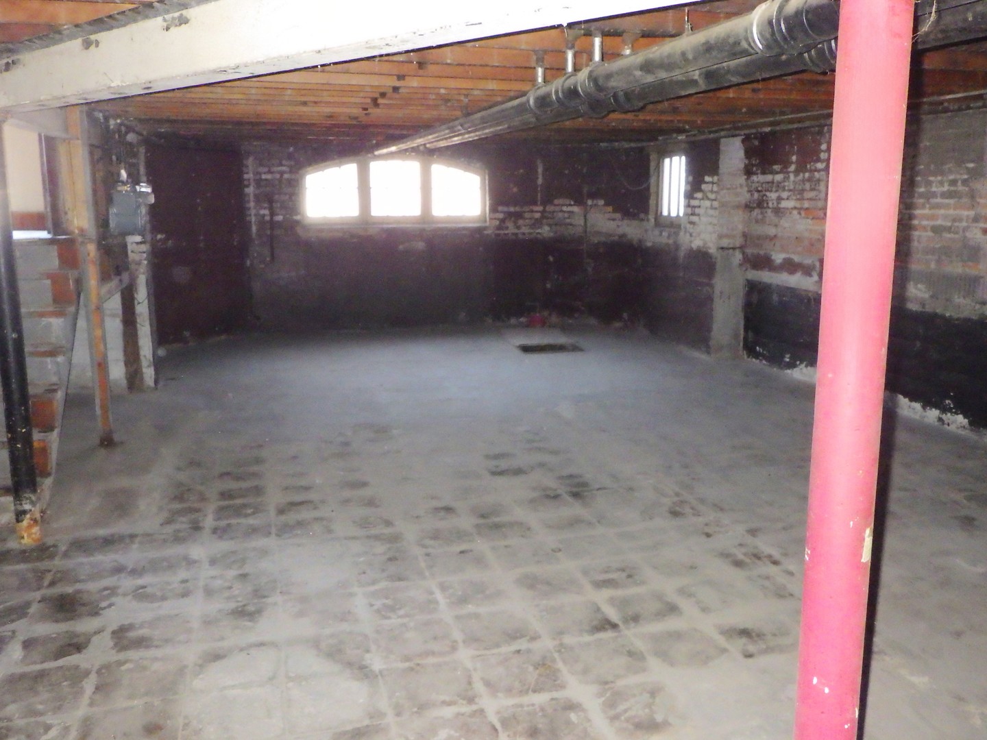 8241 S Clyde Avenue, Chicago, IL 60617