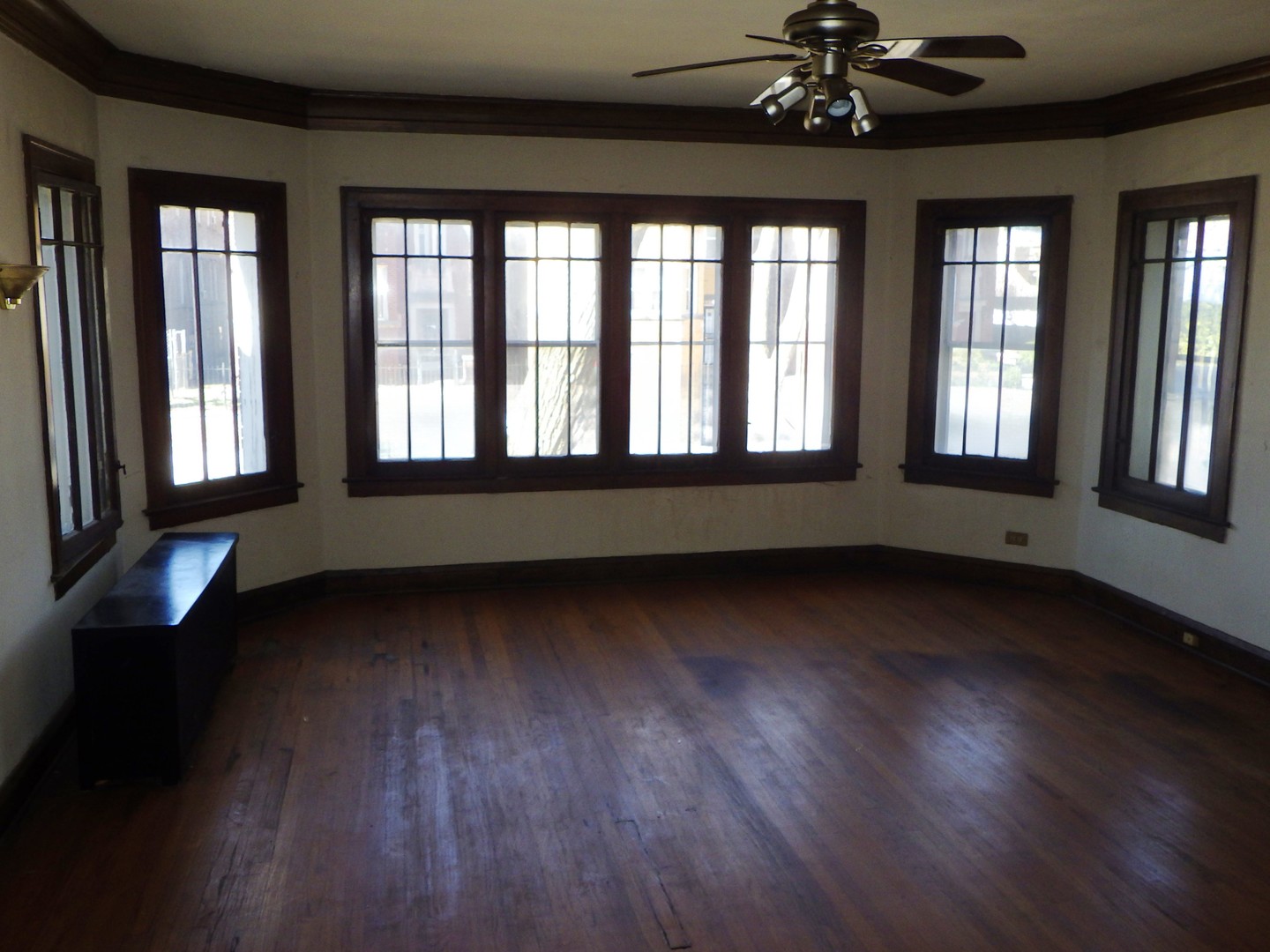 8241 S Clyde Avenue, Chicago, IL 60617