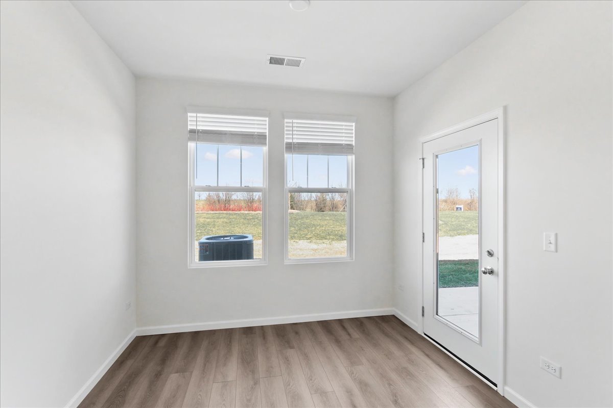 608 Switchgrass Way #61003, Bolingbrook, IL 60490