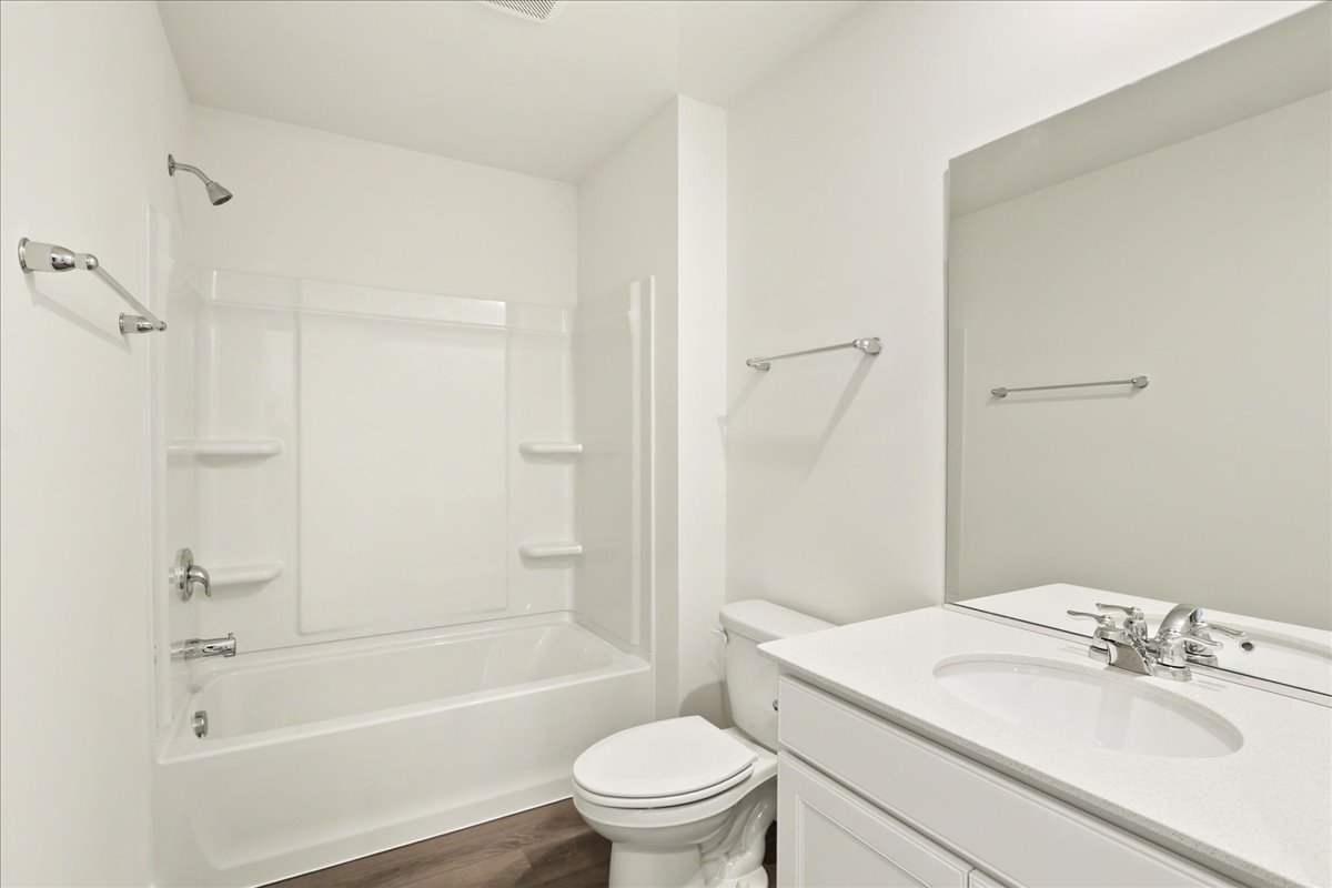 608 Switchgrass Way #61003, Bolingbrook, IL 60490