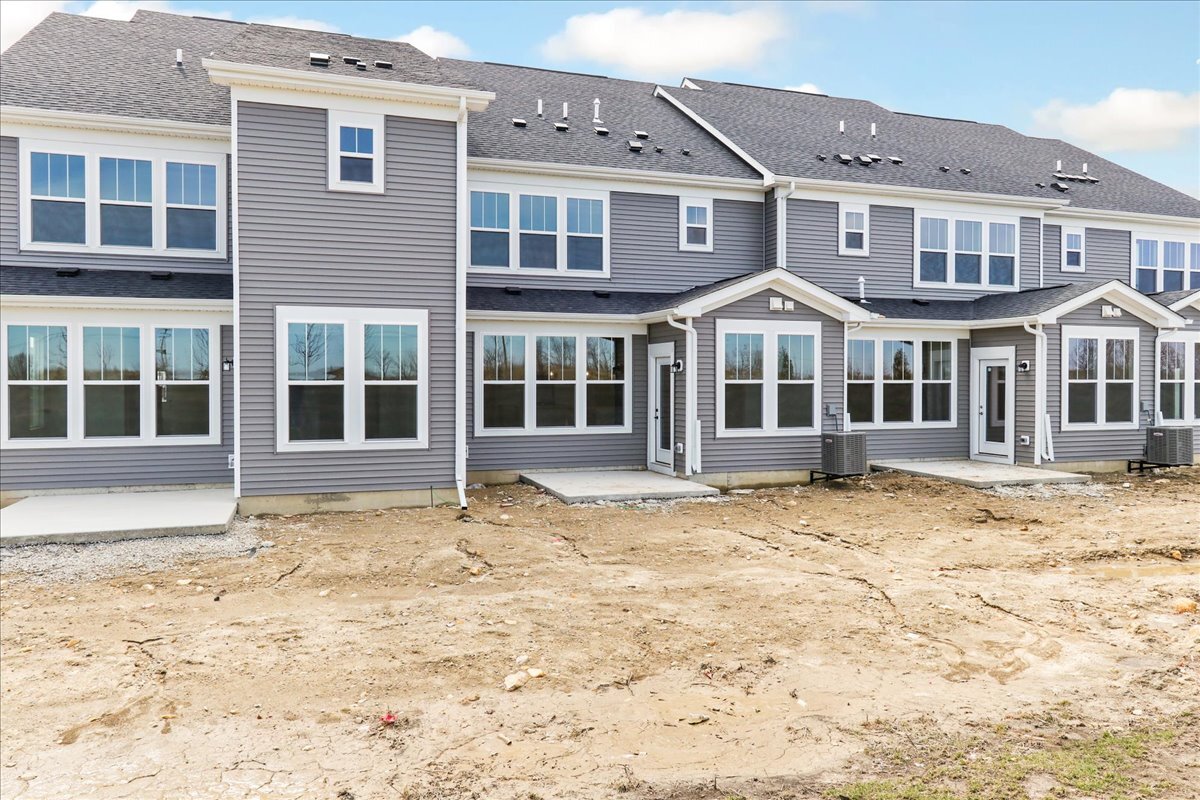 608 Switchgrass Way #61003, Bolingbrook, IL 60490