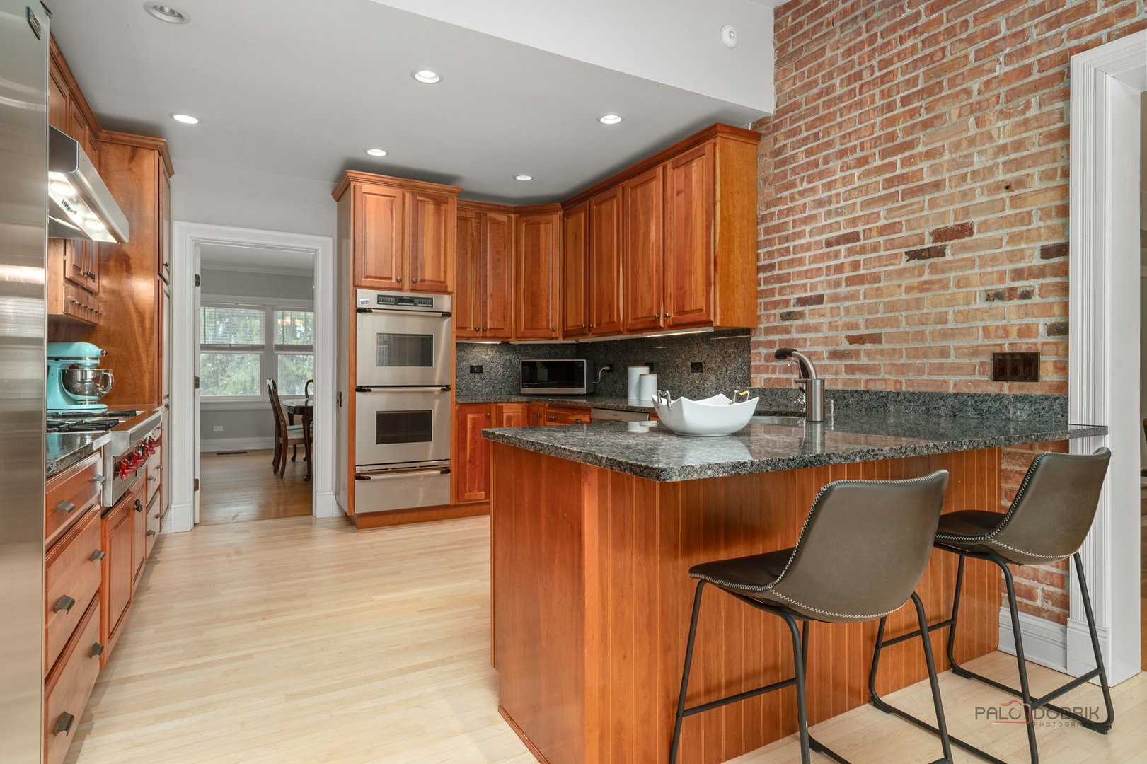 405 Voltz Road, Northbrook, IL 60062