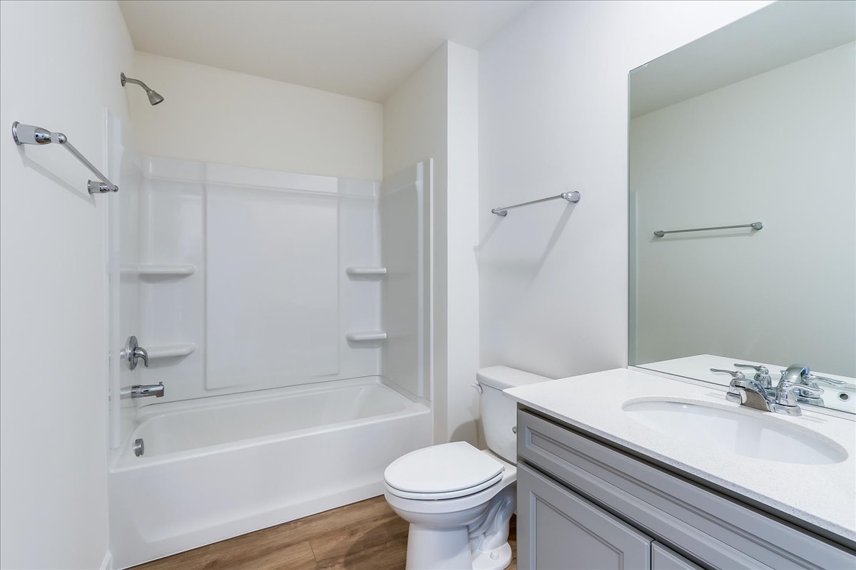 616 Switchgrass Lane #61005, Bolingbrook, IL 60490