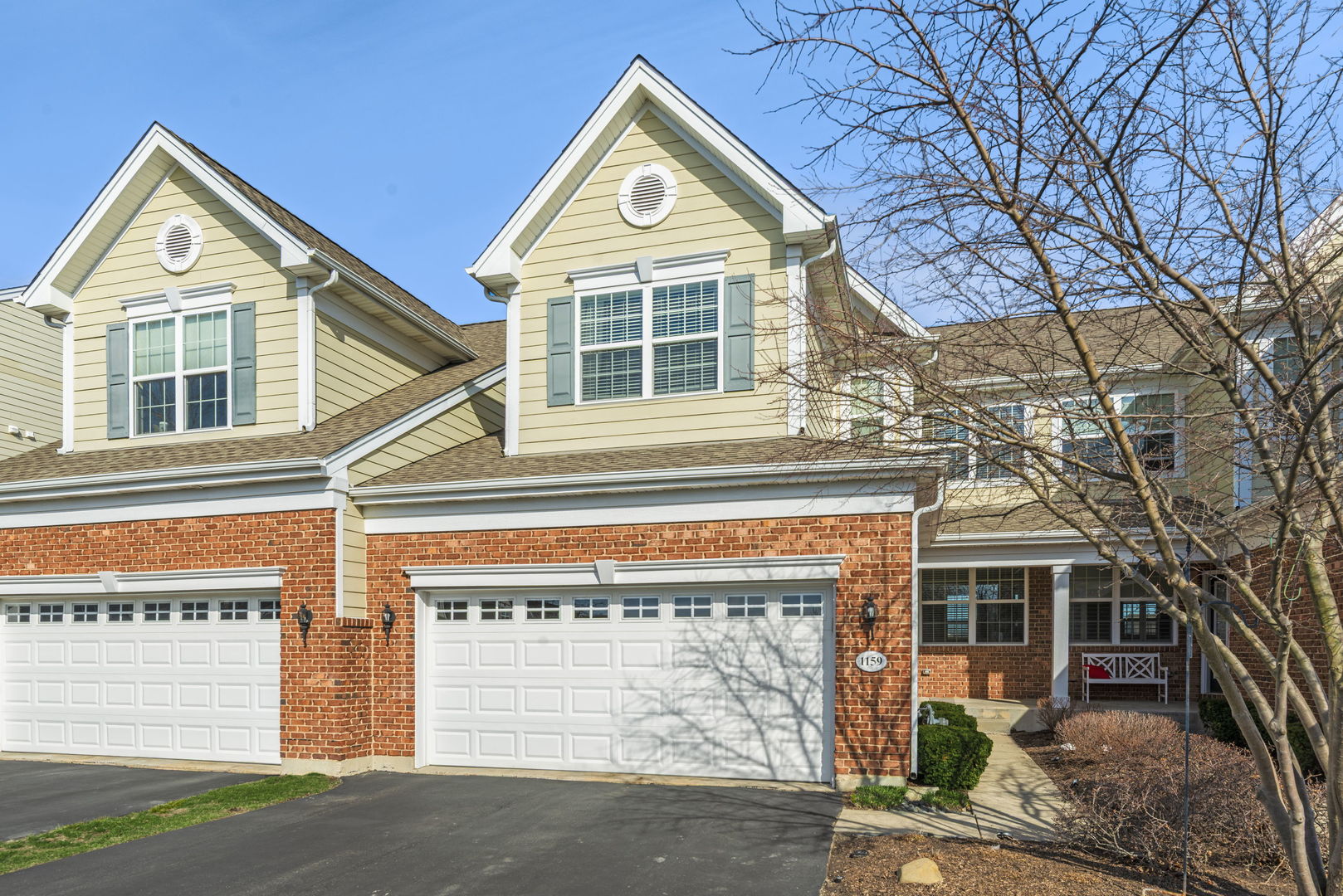 1159 Falcon Ridge Drive, Elgin, IL 60124