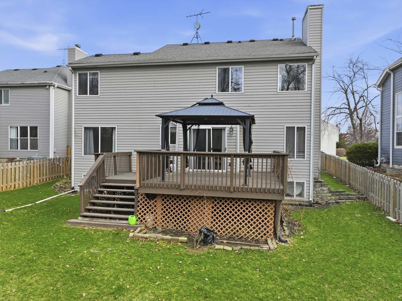 138 Emerald Drive, Streamwood, IL 60107