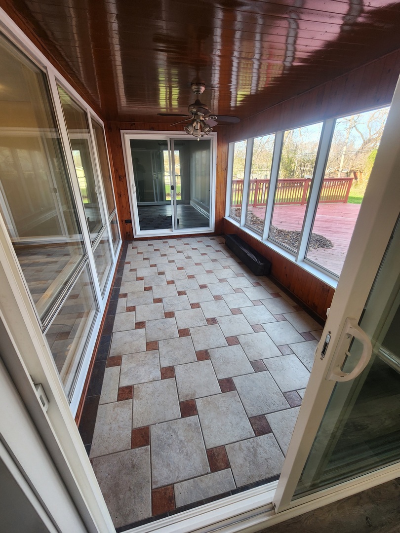 Hoffman Estates, IL 60169