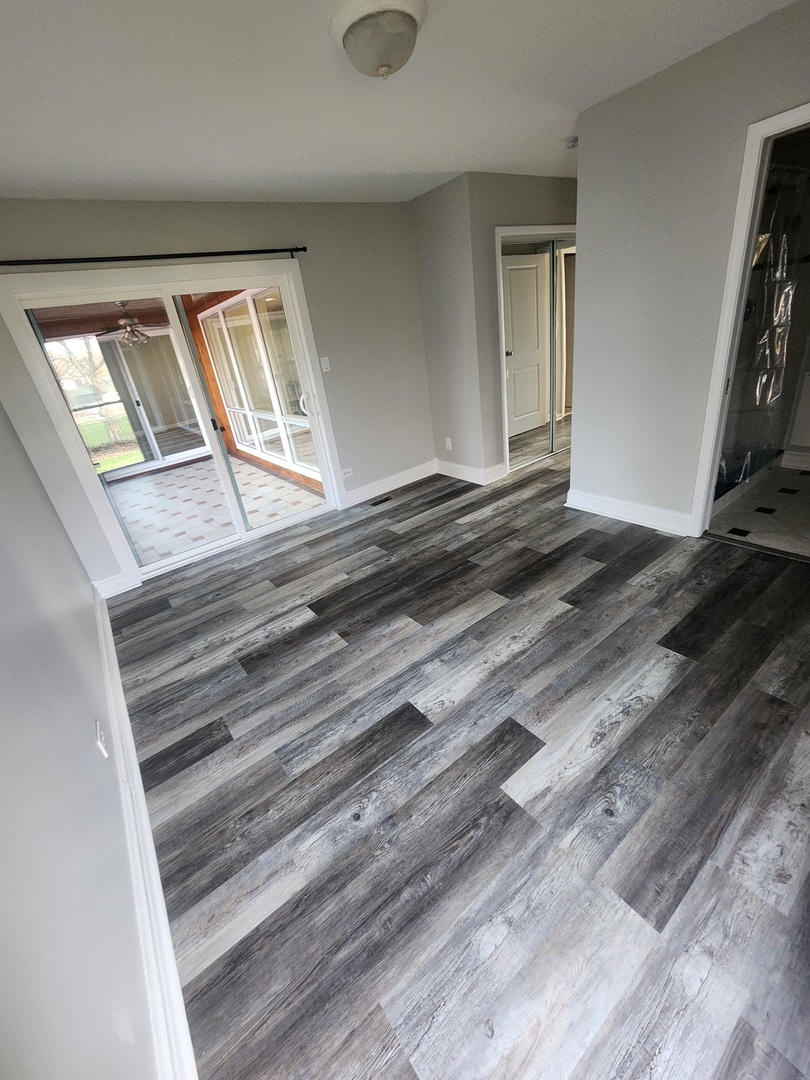 Hoffman Estates, IL 60169