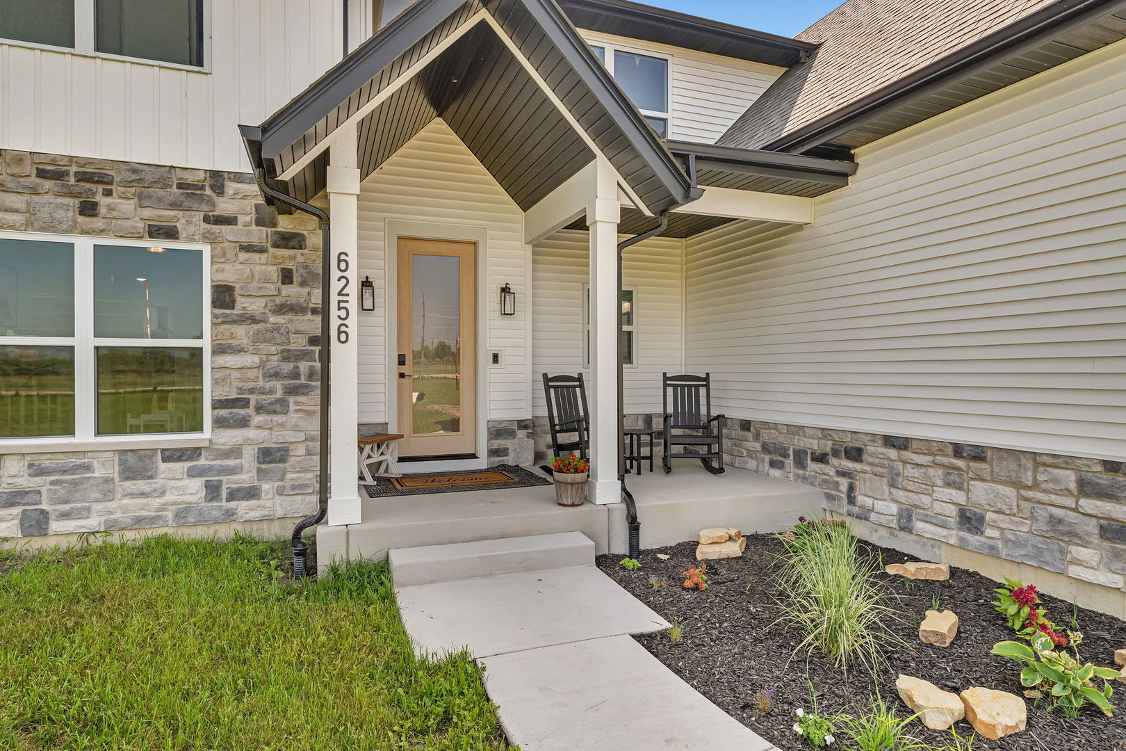 6256 N Dresden Road, Morris, IL 60450