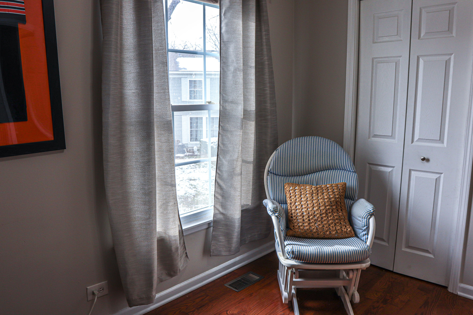 1682 Monticello Court #D, Wheaton, IL 60189