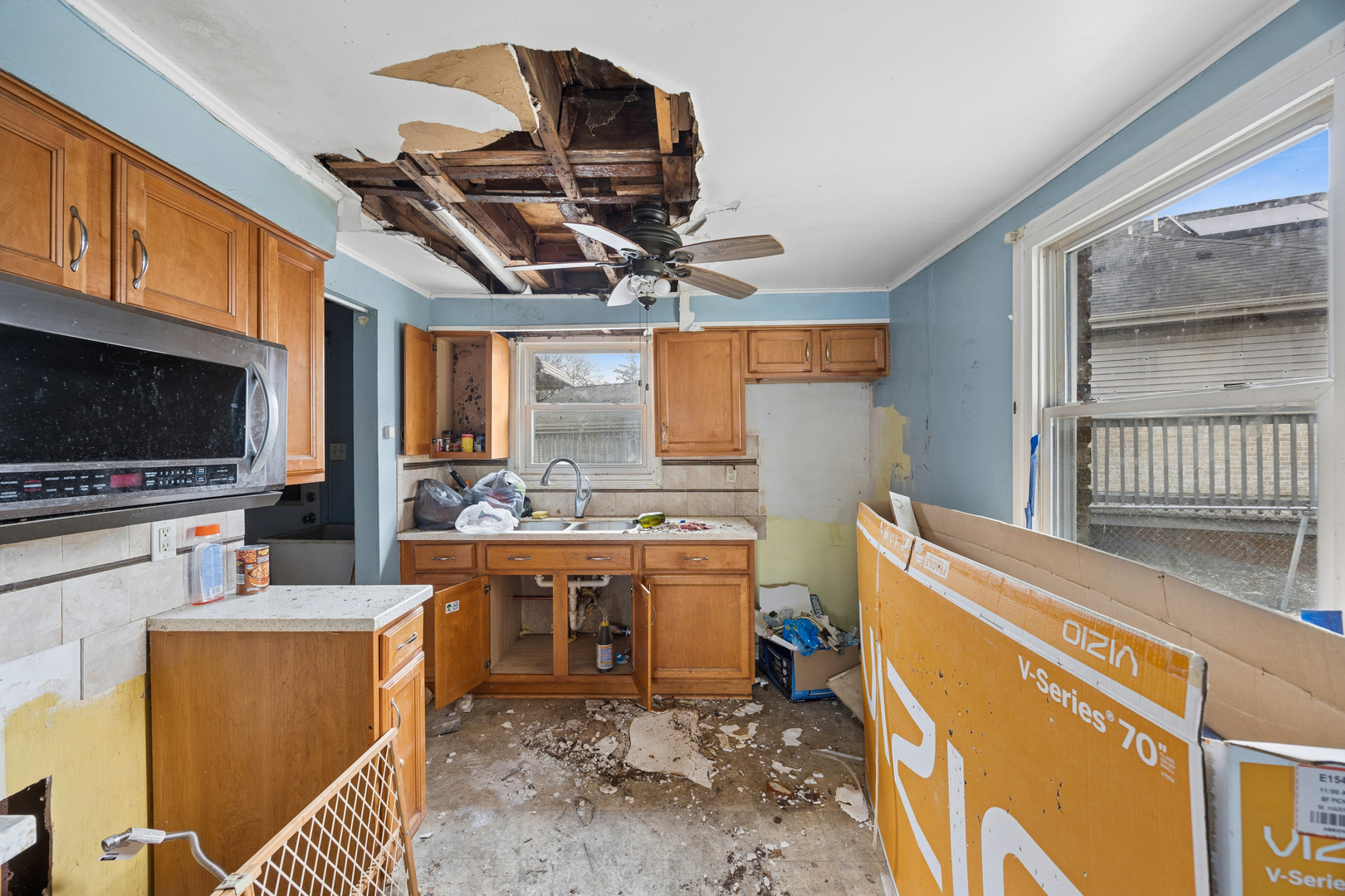 180 E 16th Street, Chicago Heights, IL 60411