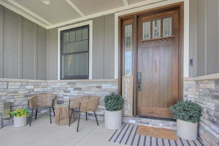 13333 Camas Drive, St. John, IN 46373