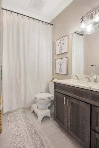 13333 Camas Drive, St. John, IN 46373