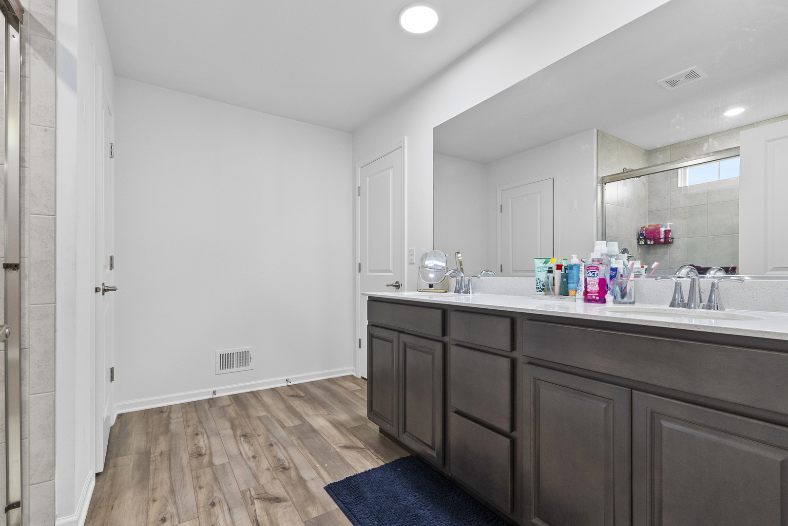 668 Braemore Lane, Yorkville, IL 60560