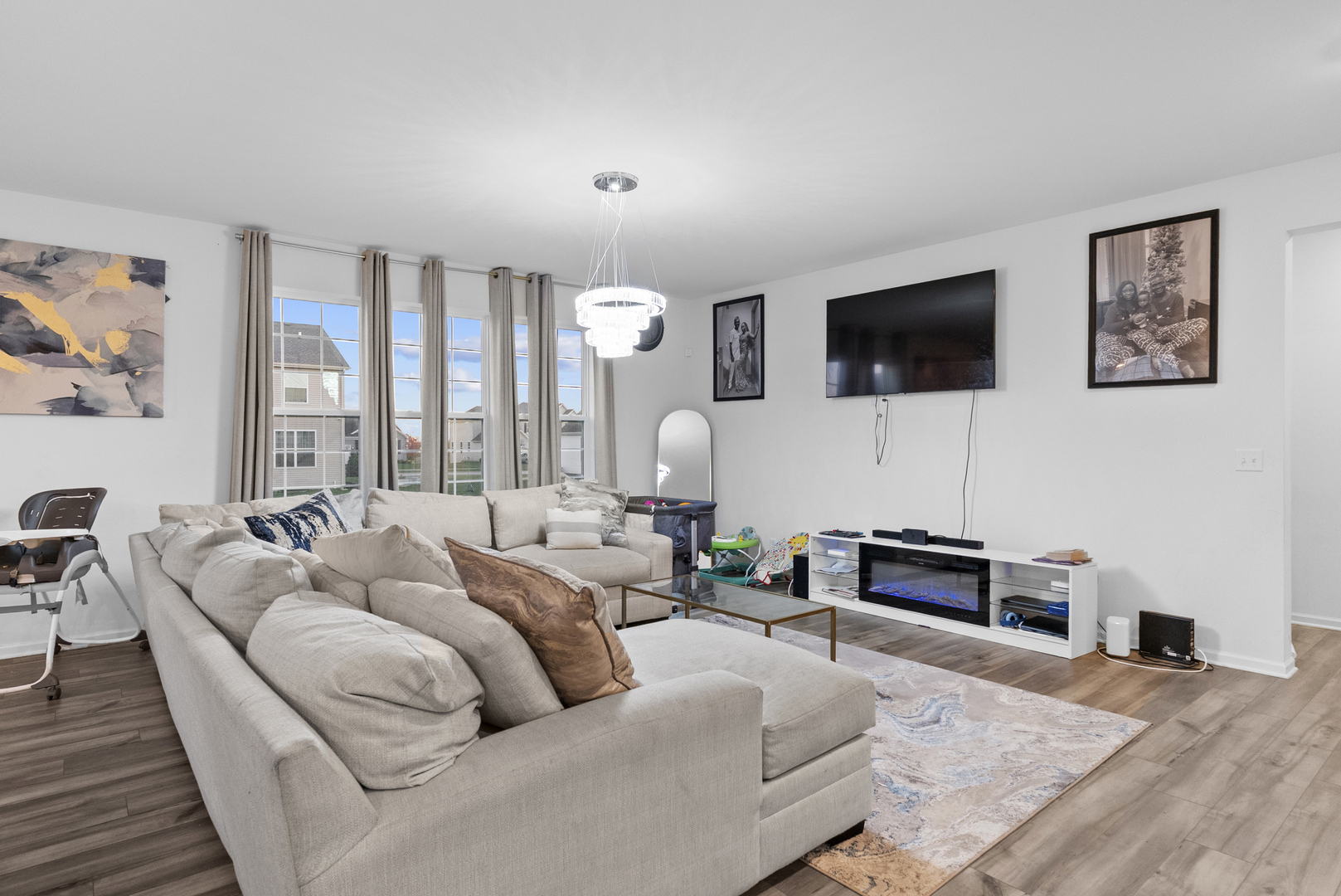 668 Braemore Lane, Yorkville, IL 60560