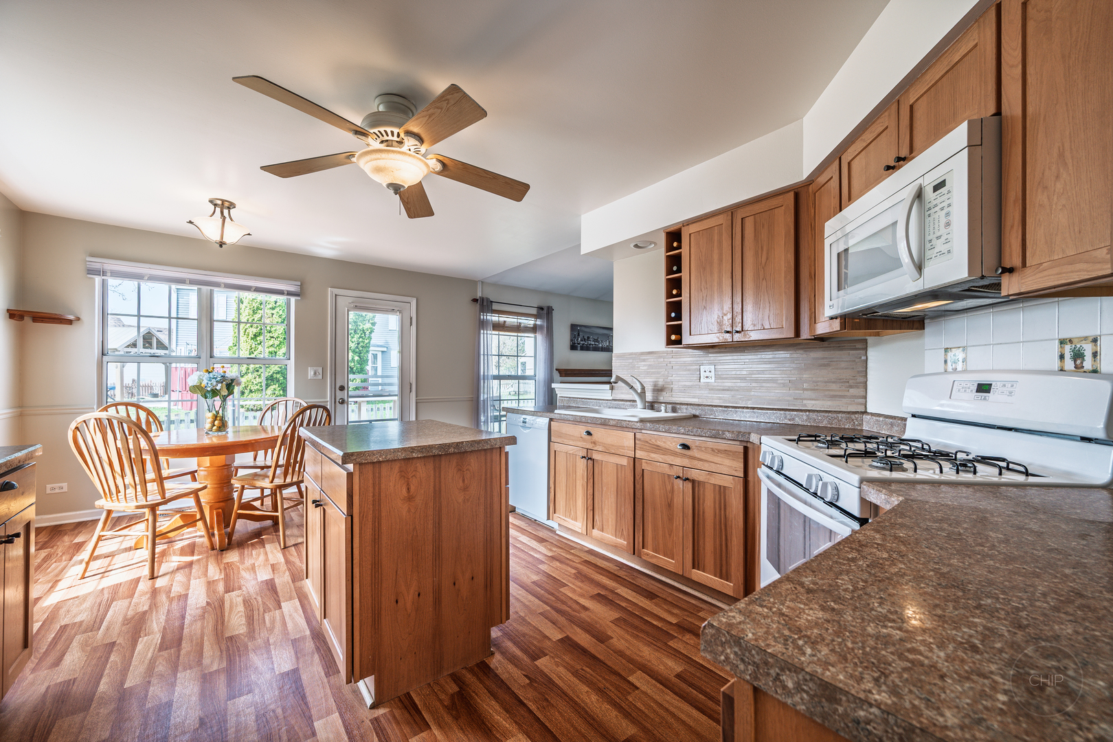 176 Jefferson Lane, Streamwood, IL 60107