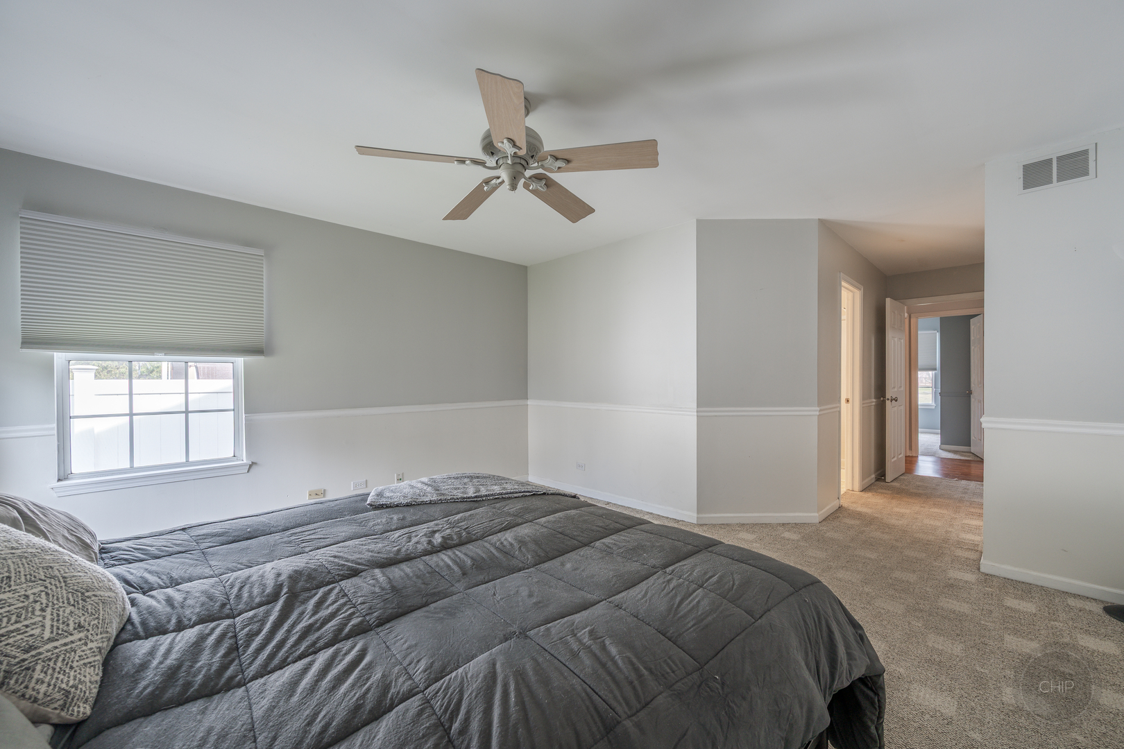 176 Jefferson Lane, Streamwood, IL 60107