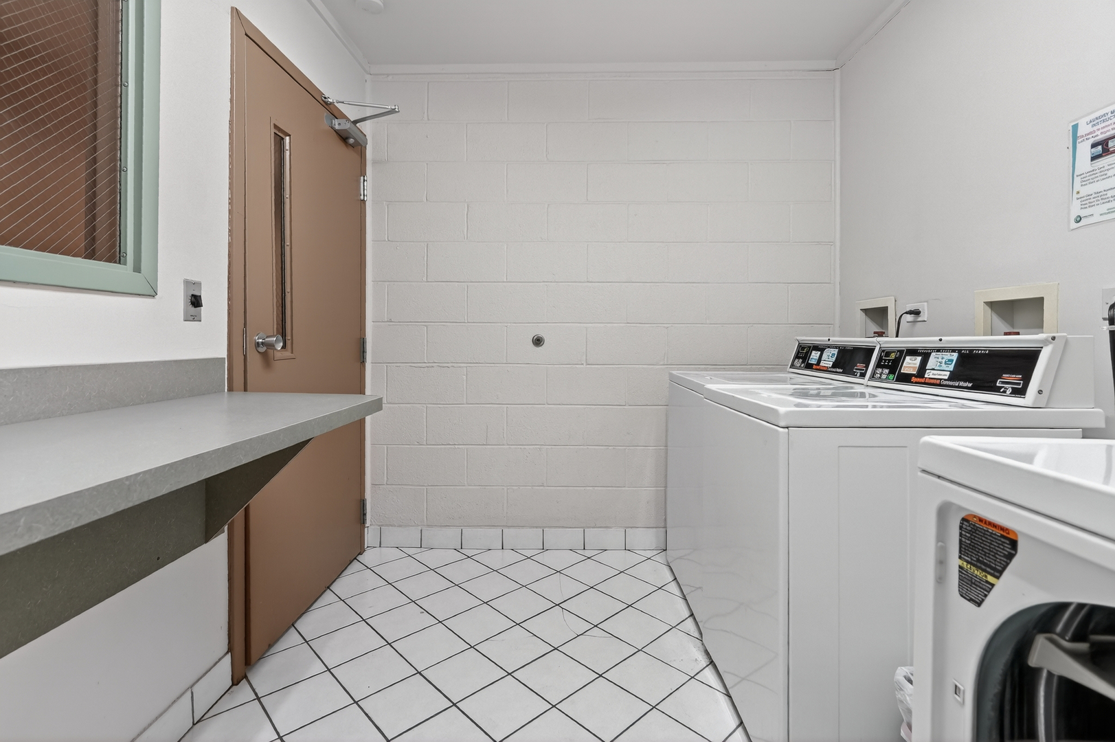 3000 Bayside Drive #202, Palatine, IL 60074